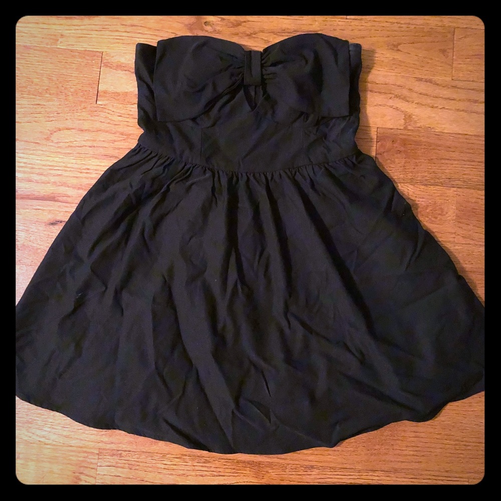 HUGE SALE🎉Black big bow strapless dress!